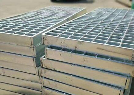 钢格栅市场上为何玻璃钢格栅更受欢迎？